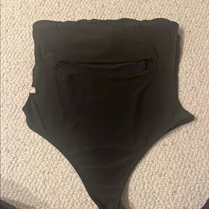 Strapless Bodysuit with slit in the middle